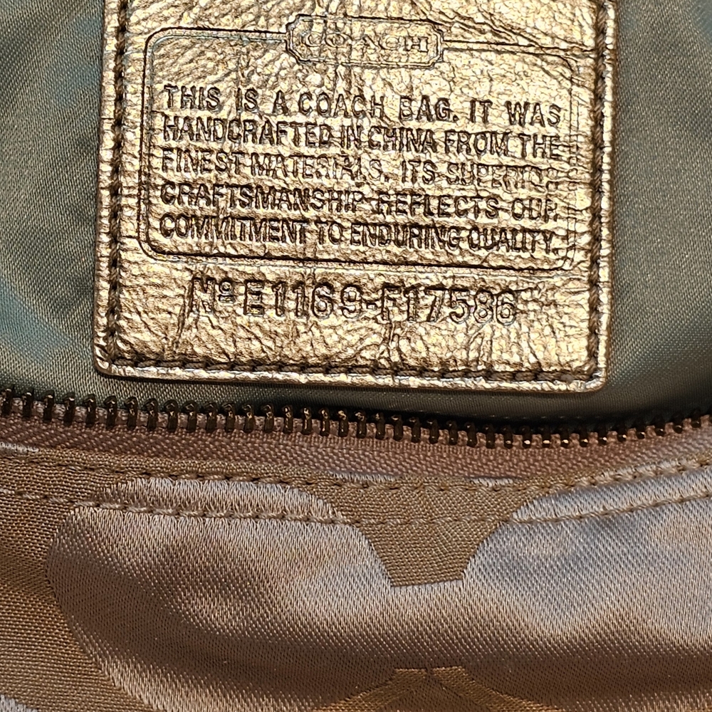 Coach Vintage Poppy Beige and Multicolor Women's Hobo Shoulder Bag - Picture 5 of 16